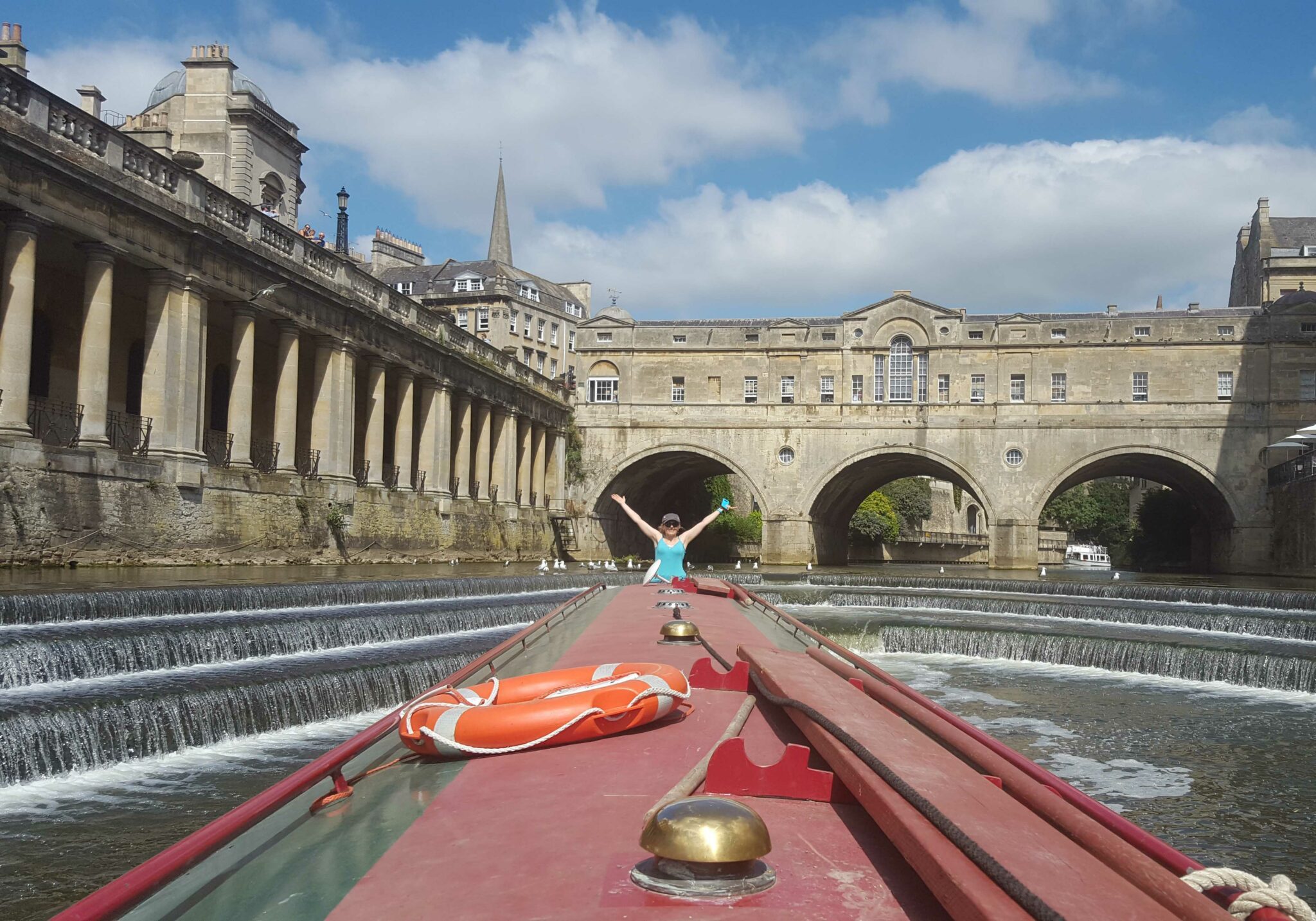 Foxhangers canal boat holiday in centre Bath